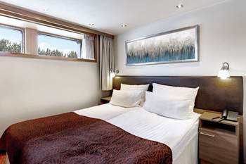 2-bed outside cabin, S